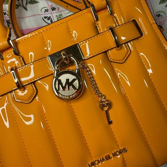 Michael Kors Hamilton Small Patent Satchel - Picture 6 of 8